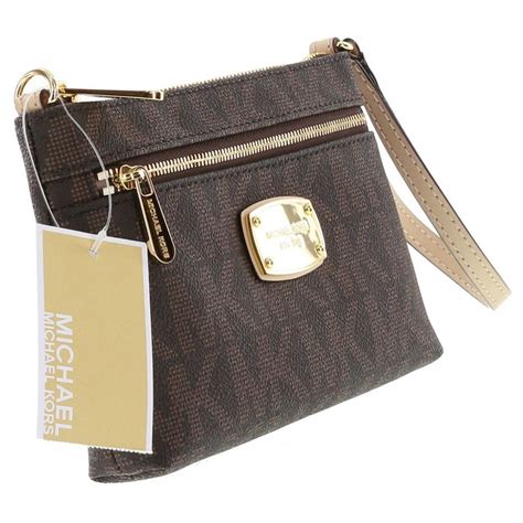 mk jet set large wristlet